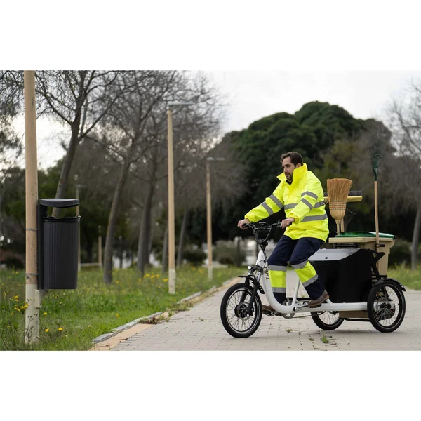 Vélo cargo Bkl - Triporteur Cube blanc