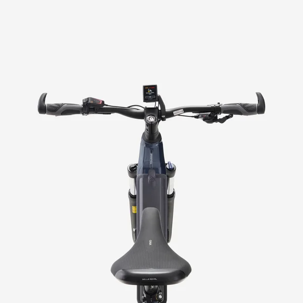 Vélo tout chemin électrique moteur central bosch, Stilus e-touring Shimano